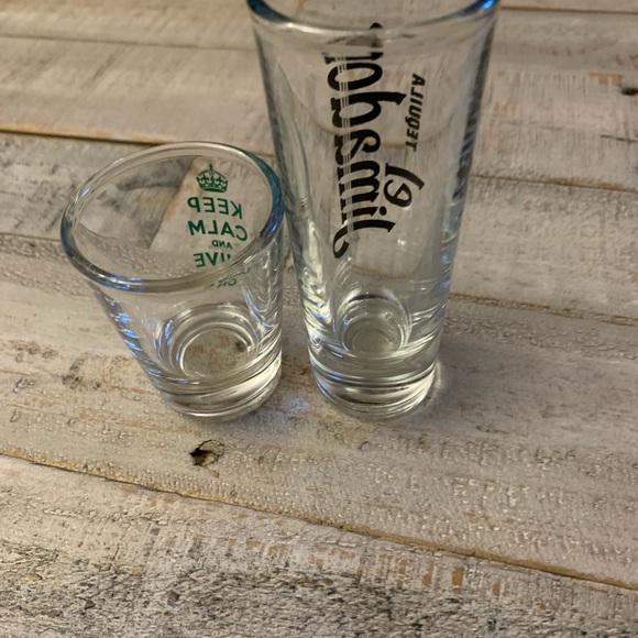 KEEP CALM & CHIVE ON & el JIMADOR TEQUILA SHOT GLASSES KCCO Set of 2 - Picture 4 of 8
